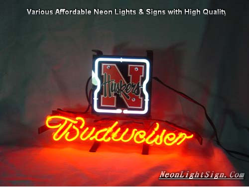 NCAA Nebraska Corn Huskers Budweiser Beer Bar Neon Light Sign